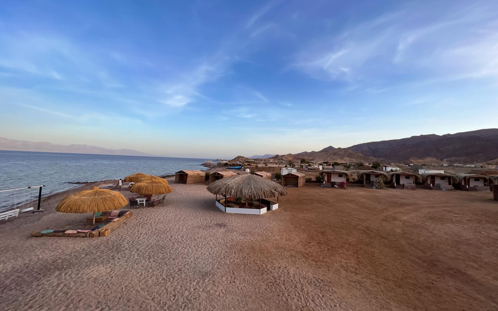 Happy camp offers the best sandy beaches 🏖️ ⚜️ located along between Nuweiba & Taba .